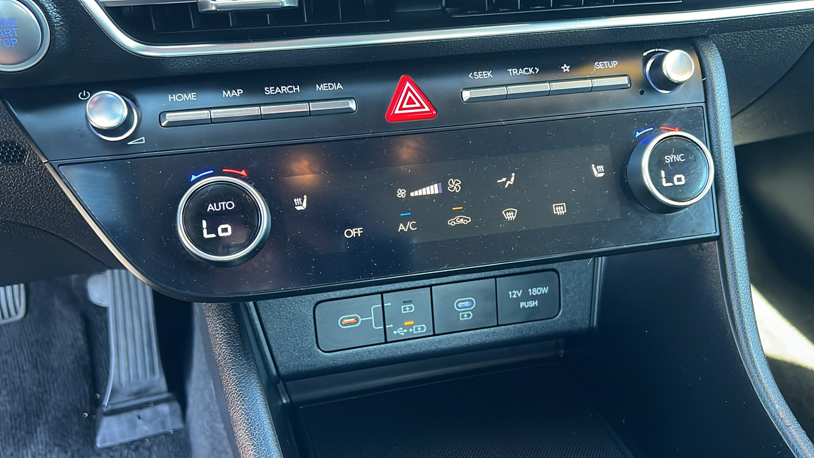 Used 2025 Hyundai Sonata SEL FWD image 20