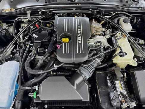 Used 2018 FIAT 124 Spider Abarth w/ Navigation & Sound Group image 37