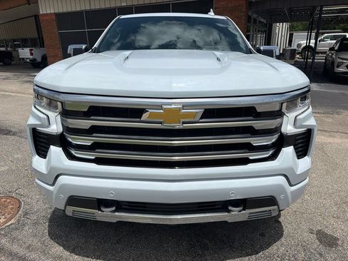 New 2026 Chevrolet Silverado 1500 High Country AWD/4WD image 3