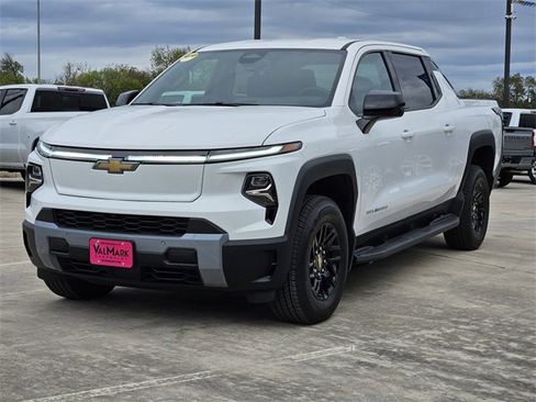 New 2026 Chevrolet Silverado EV LT image 2