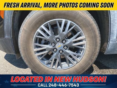 Used 2024 Chevrolet Traverse LS AWD/4WD image 13
