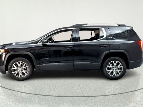 Certified 2023 GMC Acadia SLE w/ Driver Convenience Package FWD image 2
