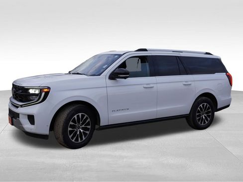 Certified 2025 Ford Expedition Max Platinum image 10