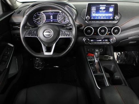 Certified 2024 Nissan Sentra SR FWD image 7