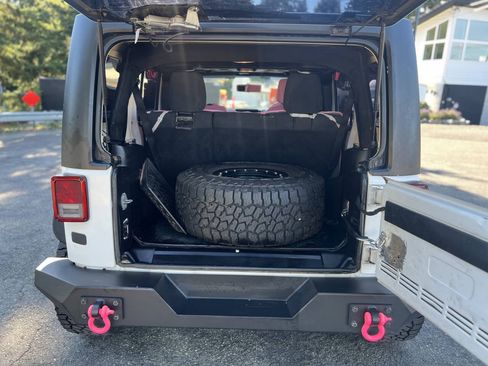 Used 2012 Jeep Wrangler Unlimited Sport AWD/4WD image 22