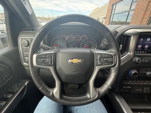 Used 2020 Chevrolet Silverado 2500 LTZ w/ LTZ Plus Package image 24