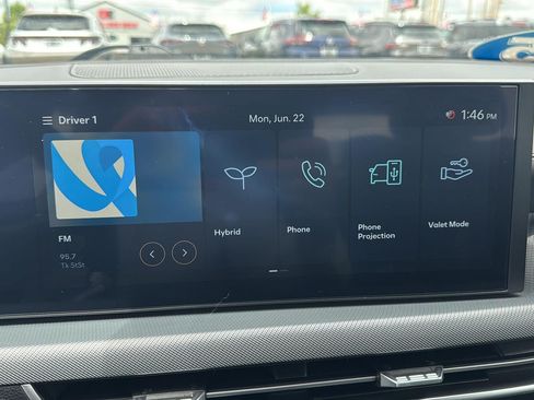 Used 2025 Hyundai Sonata SEL FWD image 34