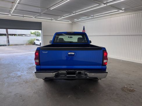 Used 2004 Chevrolet Silverado 1500 W/T RWD image 6