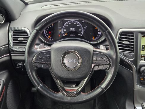 Used 2018 Jeep Grand Cherokee Trailhawk AWD/4WD image 18