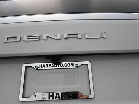 Used 2025 GMC Yukon XL Denali image 27