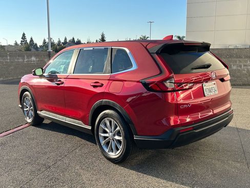 Used 2025 Honda CR-V EX image 7