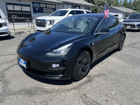 Used 2019 Tesla Model 3 Standard Range Plus RWD image 3