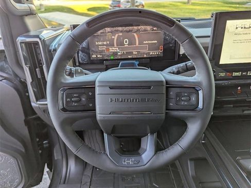 New 2026 GMC Hummer EV 4x4 Crew Cab image 16