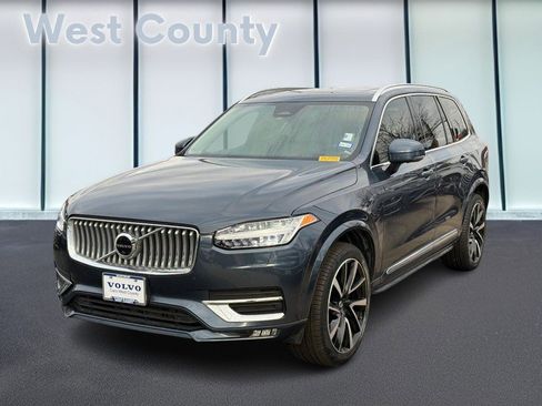 Used 2023 Volvo XC90 B5 Plus w/ Protection Package Premier image 9