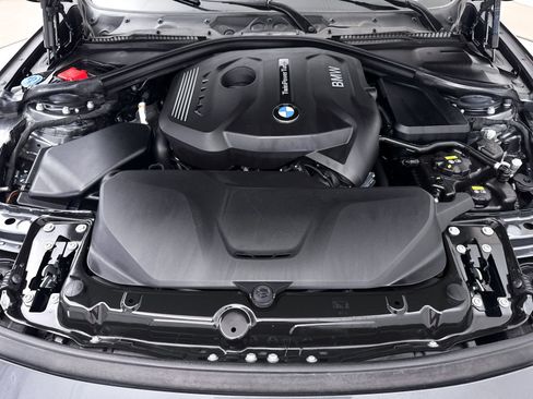 Used 2017 BMW 330i Sedan RWD image 7