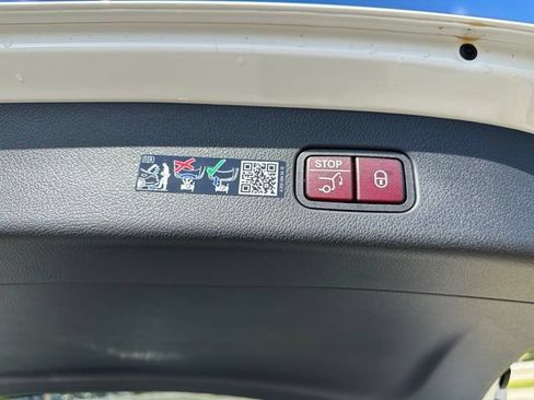 New 2026 Mercedes-Benz GLC 300 4MATIC image 37