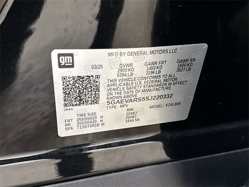 Certified 2025 Buick Enclave Preferred image 32