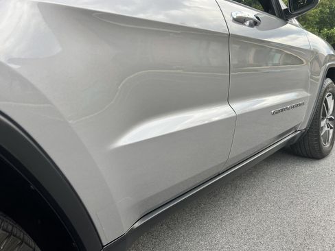 Used 2019 Jeep Grand Cherokee Limited w/ Luxury Group II AWD/4WD image 51