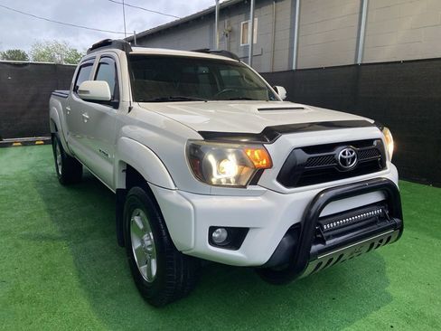 Used 2013 Toyota Tacoma 4x4 Double Cab w/ TRD Sport Pkg image 1