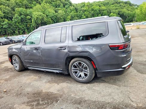 Used 2022 Jeep Wagoneer Series III AWD/4WD image 3