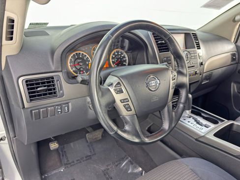 Used 2013 Nissan Armada SV image 12