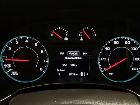 Used 2024 Chevrolet Equinox LS AWD/4WD image 29