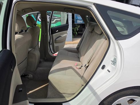 Used 2009 Toyota Prius FWD image 21