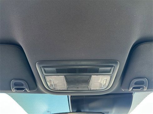 Used 2021 Honda Civic Sport image 27