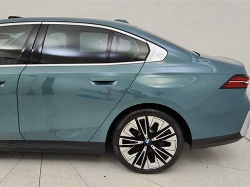 Used 2026 BMW 530i 530i image 10