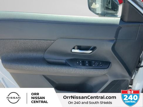 New 2026 Nissan Kicks SV w/ Cold Weather Package FWD image 16