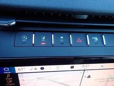 New 2026 Jeep Grand Cherokee L Limited w/ Luxury Tech Group II image 21