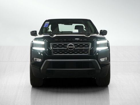 Used 2023 Nissan Frontier SV w/ SV Premium Package image 8