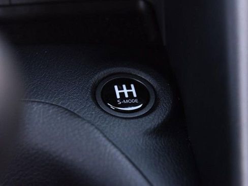 Certified 2024 Nissan Z Performance w/ Floor Mat Package image 20