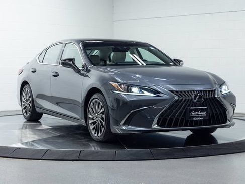 Used 2025 Lexus ES 350 w/ Accessory Package (Z1) FWD image 4
