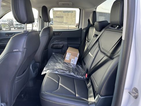 New 2025 Ford Maverick Lobo image 17