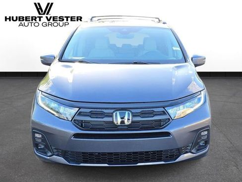 New 2026 Honda Odyssey EX-L image 3