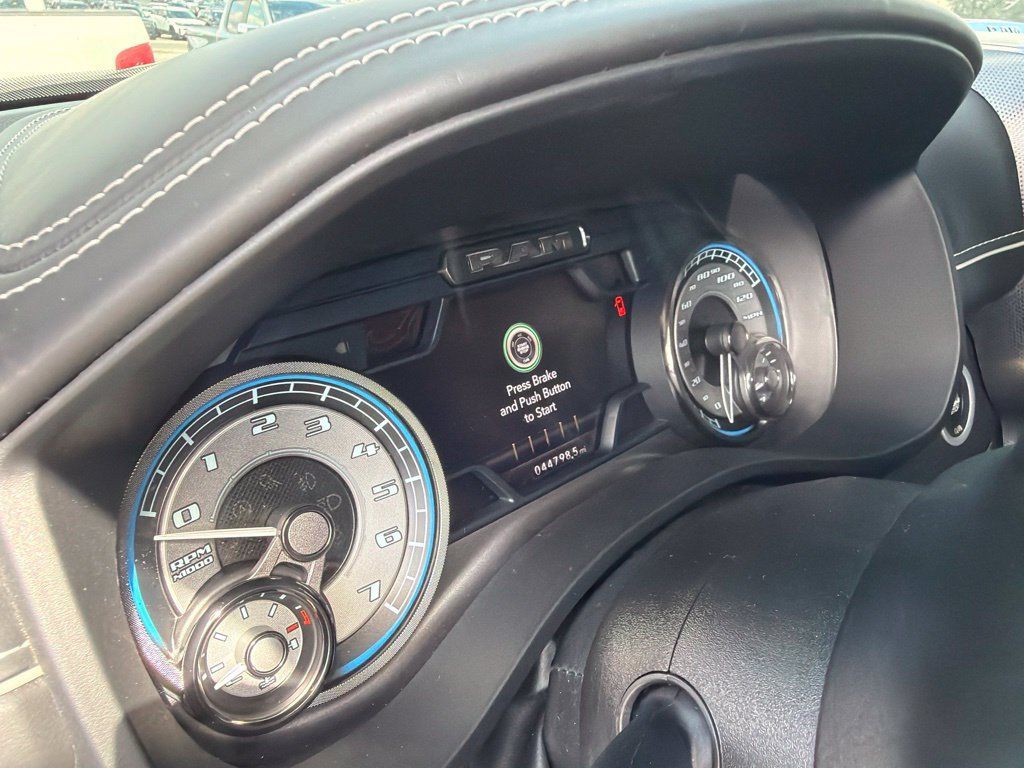Used 2022 RAM 1500 Limited AWD/4WD image 12