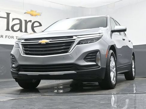 Used 2023 Chevrolet Equinox LT FWD image 4