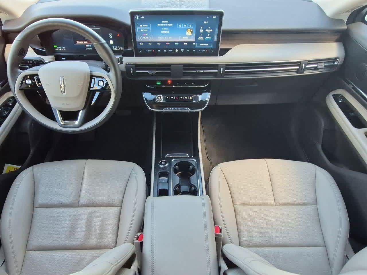 Used 2023 Lincoln Corsair Grand Touring w/ Equipment Group 301A AWD/4WD image 15