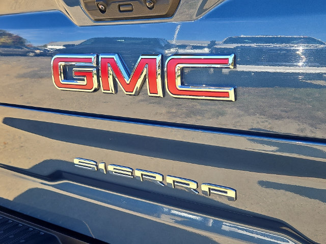 Used 2024 GMC Sierra 1500 SLT w/ SLT Premium Package AWD/4WD image 32
