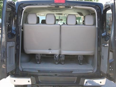 Used 2016 Nissan NV 3500 SL image 29