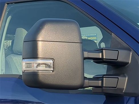 New 2026 Ford F250 XLT w/ FX4 Off-Road Package image 24