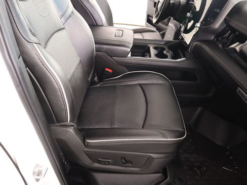 Used 2025 RAM 2500 Rebel w/ Rebel Level 2 Equipment Group image 14