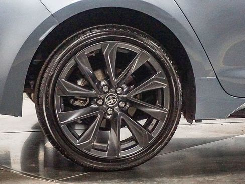 Certified 2025 Toyota Corolla SE w/ SE Premium Package FWD image 8