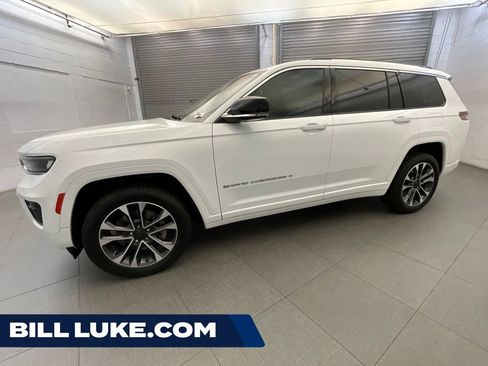 Used 2021 Jeep Grand Cherokee L Overland w/ Luxury Tech Group IV RWD image 1
