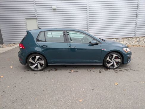 Used 2019 Volkswagen GTI S image 2