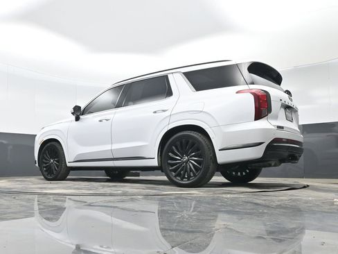 Used 2024 Hyundai Palisade Calligraphy image 36
