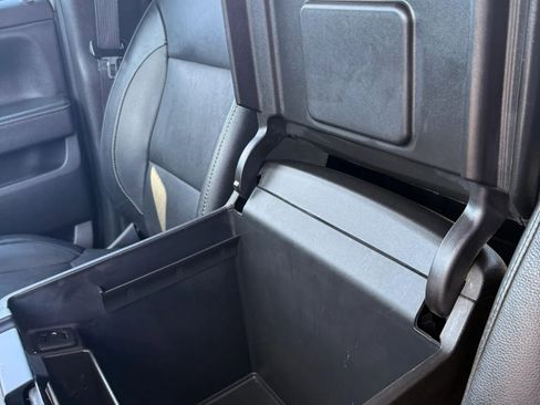 Used 2018 GMC Sierra 1500 SLT w/ SLT Premium Package AWD/4WD image 28