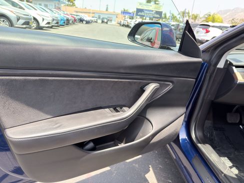 Used 2021 Tesla Model 3 Long Range AWD/4WD image 22