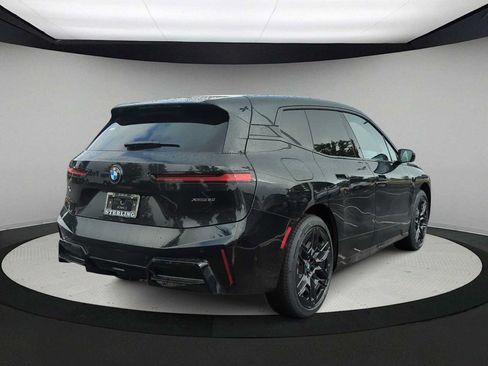 Used 2026 BMW iX xDrive60 w/ M Sport Package AWD/4WD image 8